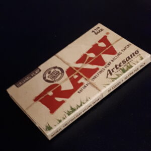 Raw Artesano Rolling Papers 1 1_4+Tips