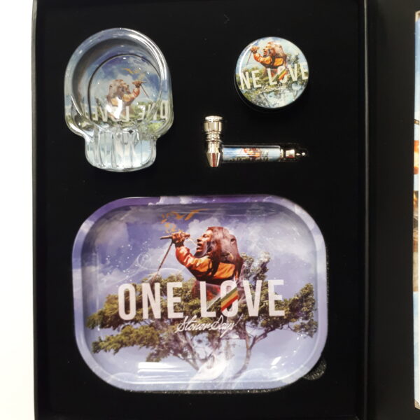 One Love Purple Smoking Gift Set